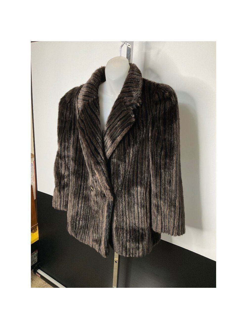 𝅺us14 Intrigue A Luxury Fabric By De Ball Black Brown Faux Fur Coat Vintage - Picture 3 of 11